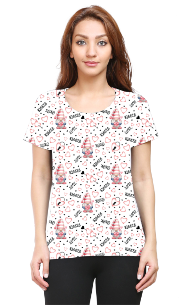 XO, XO: Women's Valentine's Graphic T-Shirt with All Over Love Prints