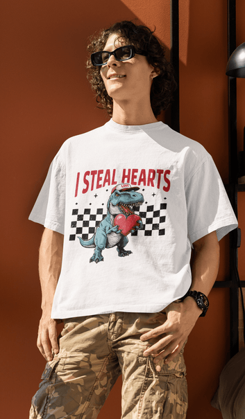 I Steal Hearts - Valentine's Oversized T-Shirt